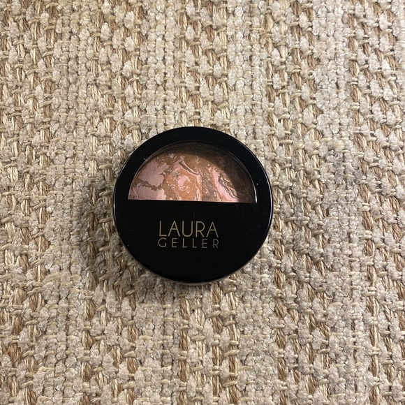 Laura Geller Makeup - Picture 2 of 5